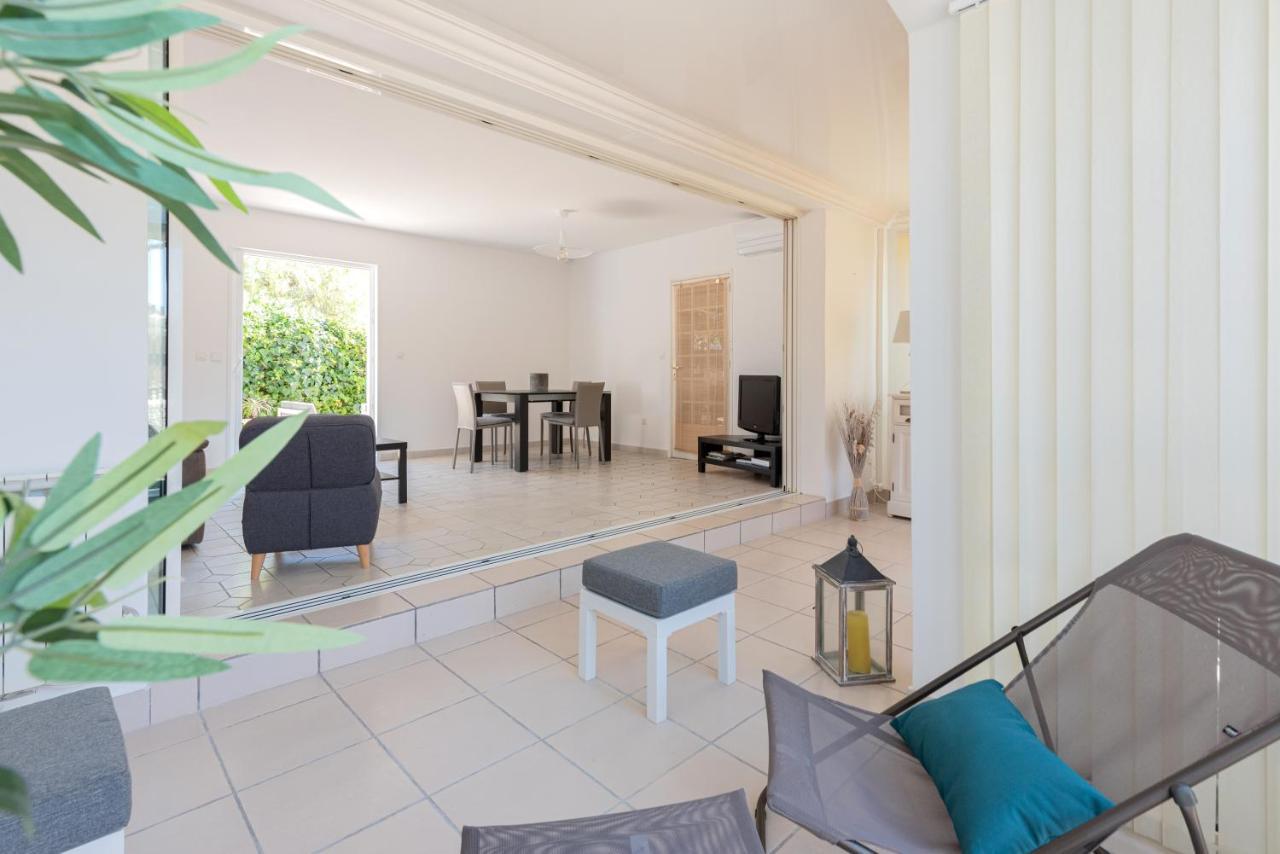 Maison Cosy Avec Petite Piscine Six-Fours-les-Plages Exterior photo